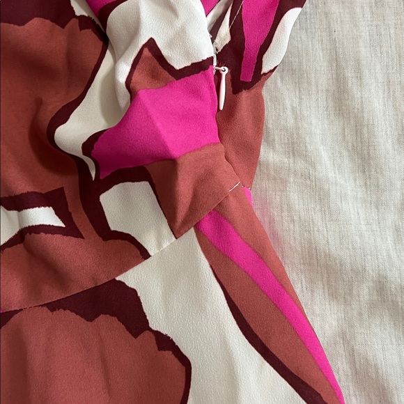 NWT Ann Taylor Floral Flutter Sleeve Midi Dress Pink White Sz 6 - Picture 6 of 10